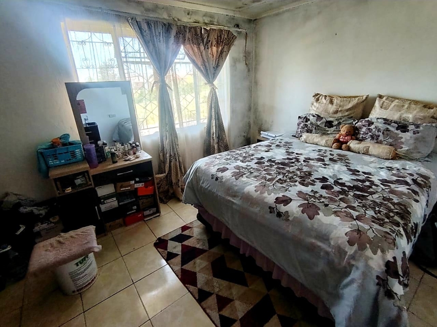 5 Bedroom Property for Sale in Mdantsane Nu 6 Eastern Cape